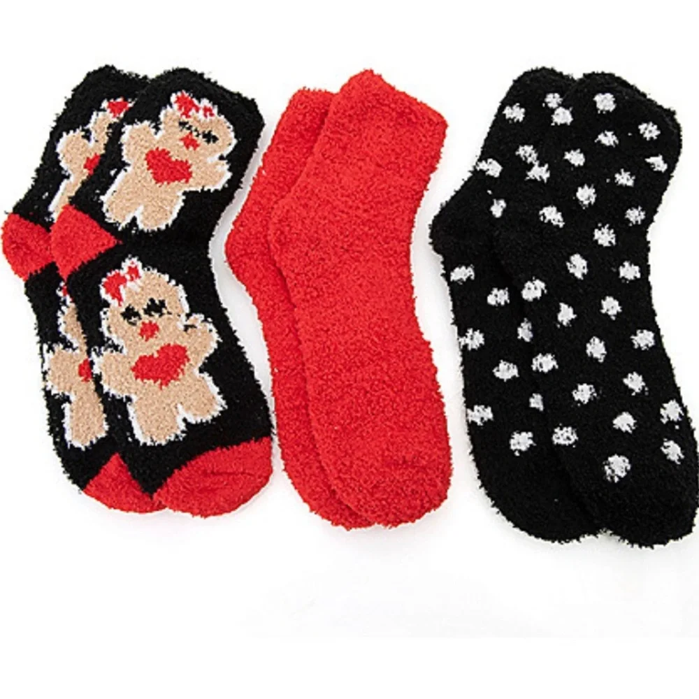 New in box!‎ Betsey Johnson Cozy Crew Plush Socks-3 Pack